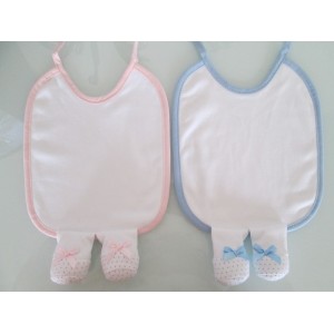 Babetes com pernas de malha