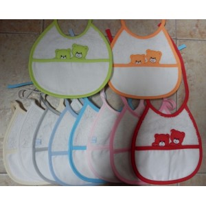 Babetes quadril&ecirc;t com urso