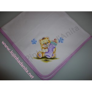 Fralda pintada com ursinho e biber&atilde;o - lil&aacute;s